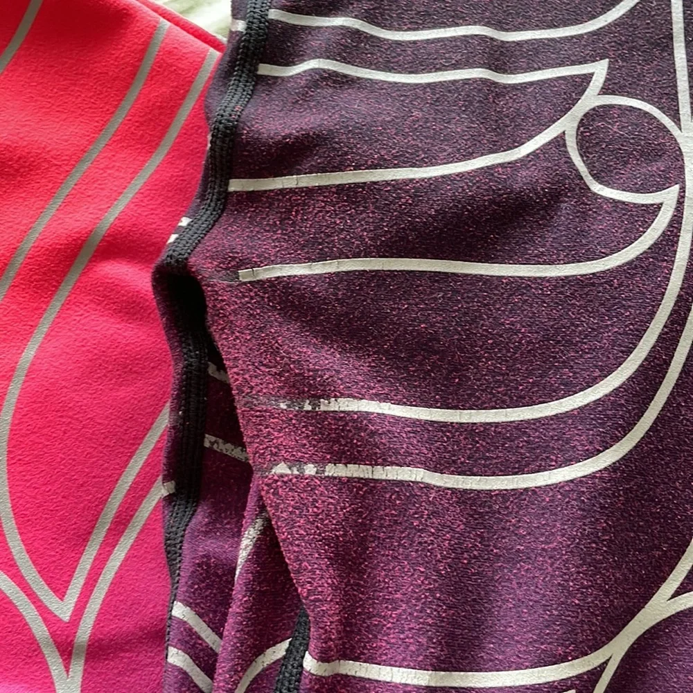 Fabletics Cropped Ombré Leggings - Picture 3 of 6